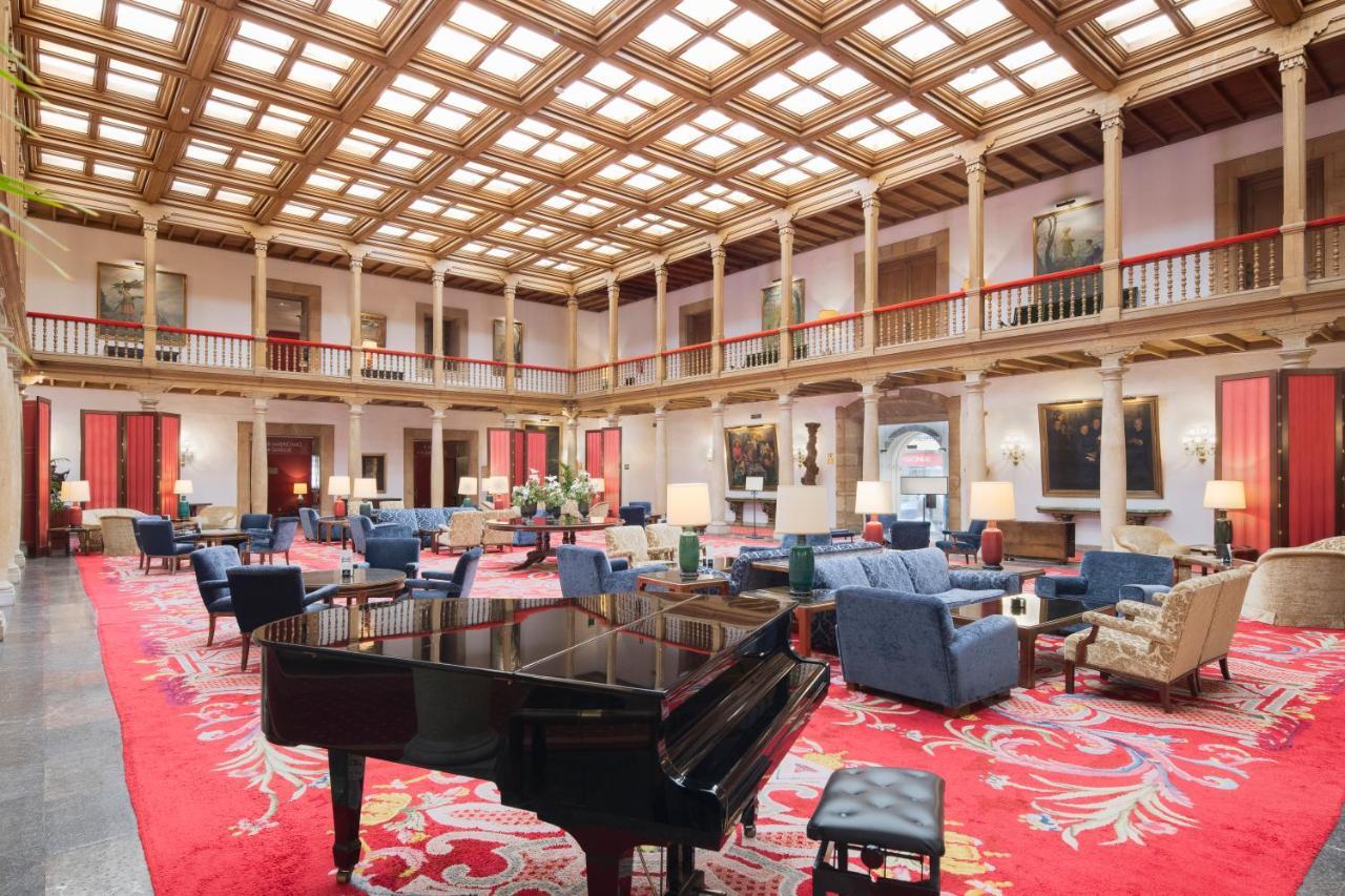 Eurostars Hotel De La Reconquista Oviedo Kültér fotó The lobby of the Hotel de Ville