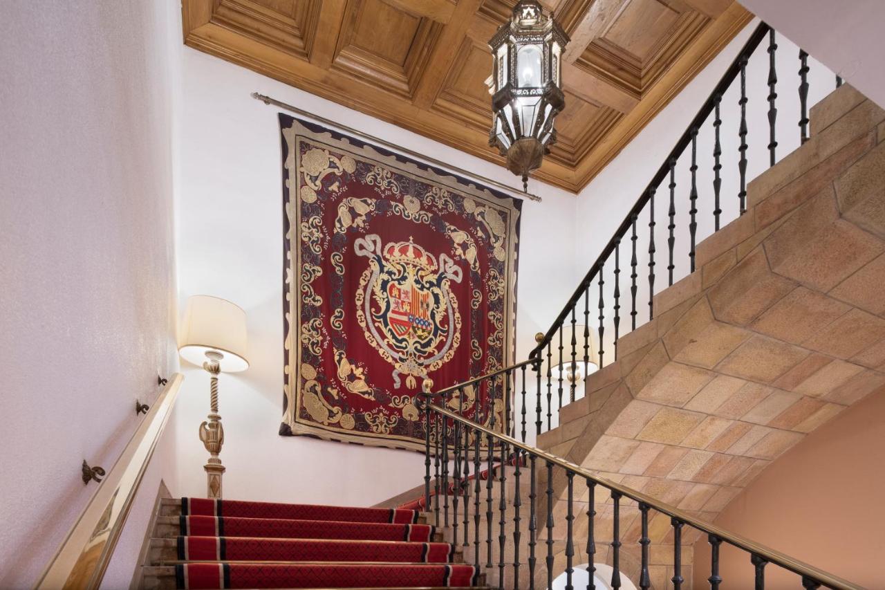 Eurostars Hotel De La Reconquista Oviedo Kültér fotó Staircase
